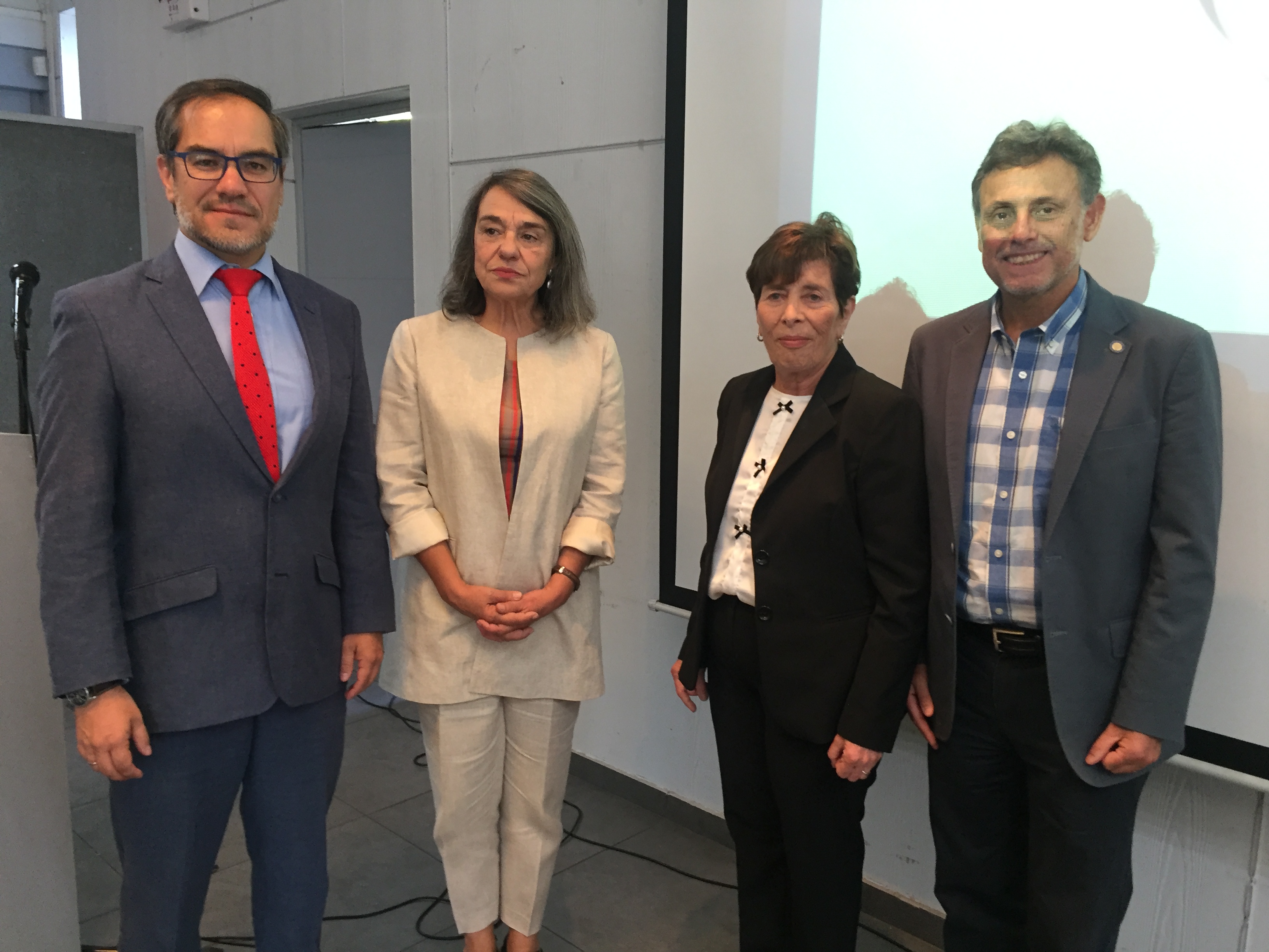 Homenaje a la historiadora Sol Serrano y a la QH Catalina Agosin, en el Día Internacional de la Mujer en WIZO